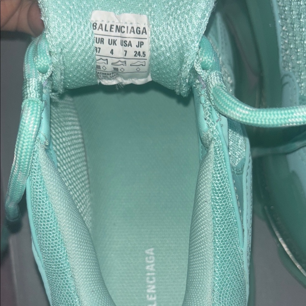 Balenciaga Shoes - Picture 4 of 6